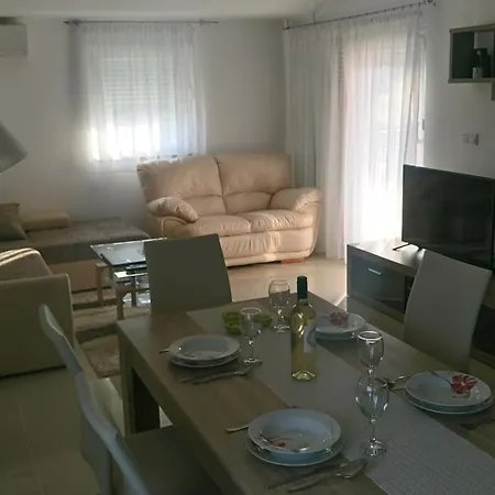 14465b Appartement *